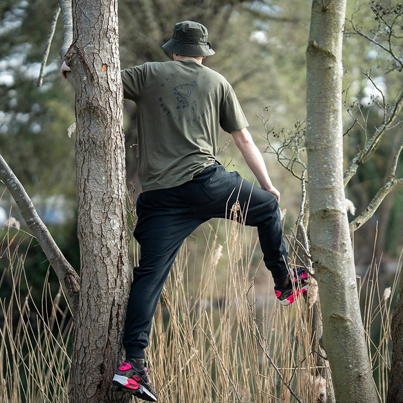 Nash Make It Happen Badge Joggers Black